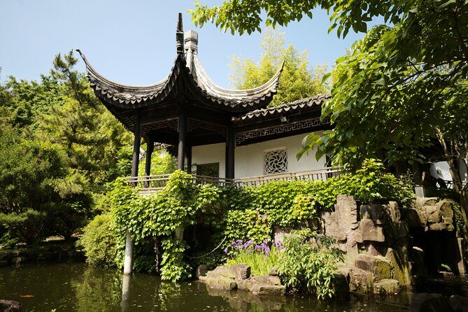Indian Temple and Chinese Garden Tour - Key Points