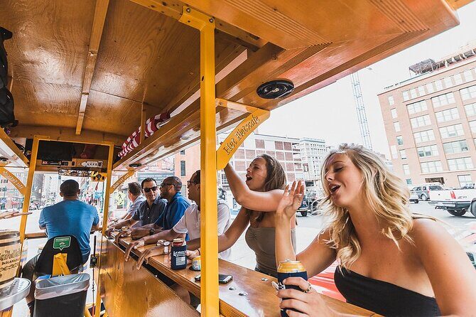 Indianapolis Mobile Pub Tour and Experience - FAQ