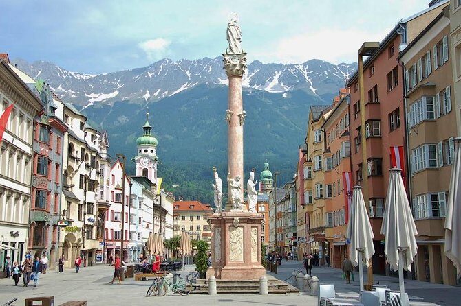 Innsbruck - capital city of tyrol, privat tour - local guide - The Swarovski Kristallwelten Store