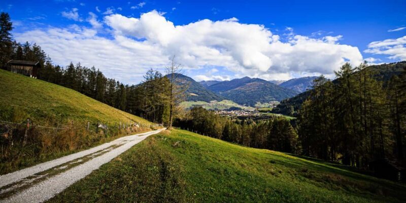 Innsbruck: Panoramic hike across the Telfer Wiesen - Why This Tour Stands Out