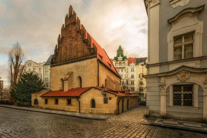 Inside Jewish Prague: A Journey Through Time - An In-Depth Look at the Jewish Quarter Tour