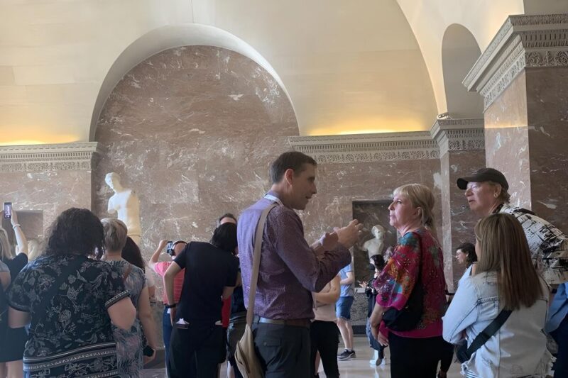 Insider Louvre: from a Royal Palace to a museum - FAQ