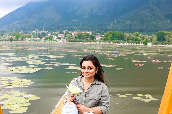 Insta Photoshoot In Srinagar - A Close Look at the Insta Photoshoot Experience