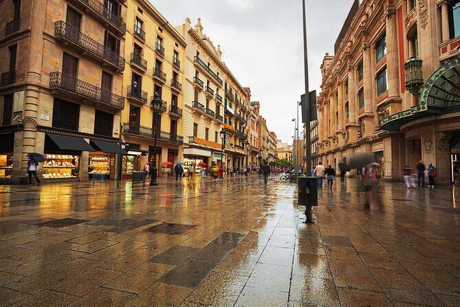 Instagram Photoshoot Tour in Barcelona - Engaging Introduction