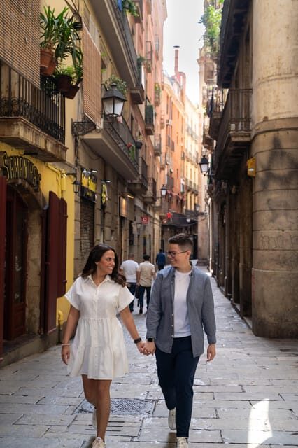 Instagram tour of Barcelona with a private photographer - Practical Considerations and Tips
