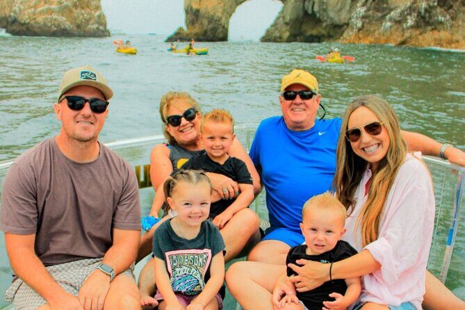 Instagrammable Glass-bottom boat trip in Los Cabos Bay - Key Points