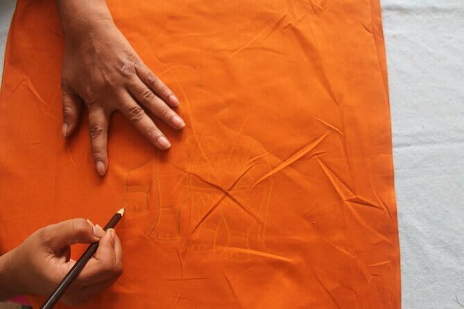 Interactive Batik Workshop and Lessons in Sri Lanka - Key Points