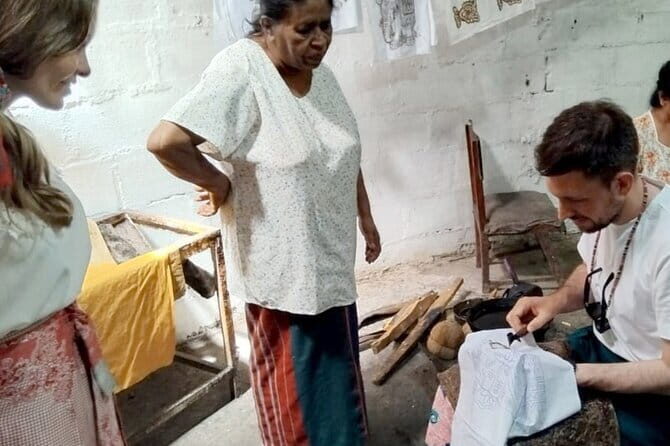 Interactive Batik Workshop and Lessons in Sri Lanka - FAQ