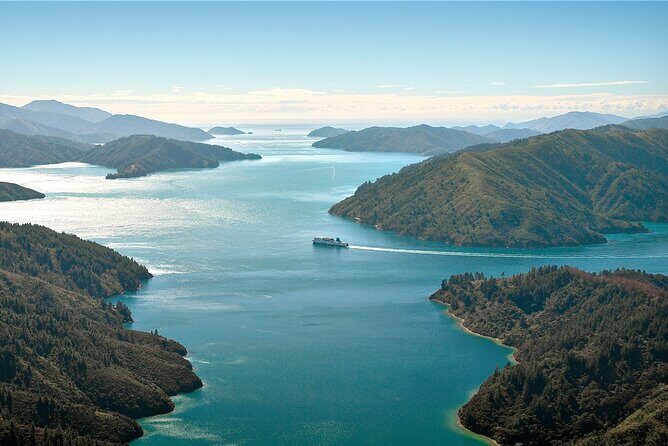 InterIslander Ferry - Picton to Wellington - Overview of the InterIslander Ferry from Picton to Wellington