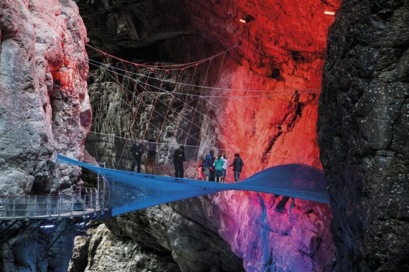 Interlaken: Canyon Swing in Grindelwald - Who Will Love This?