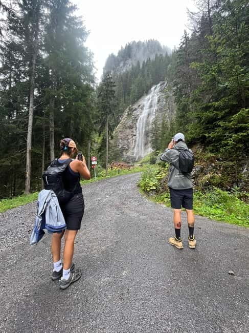 Interlaken: hike to an Alpine Lake and a Cozy Mountain Hut. - Authenticity and Local Flavors