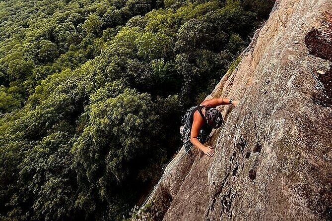 Intermediate Rock Climbing in Mocanaqua PA - Experience Mocanaqua’s Intermediate Rock Climbing with Stay Rad Climbing Guides