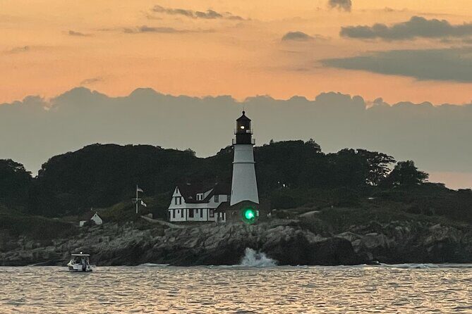 Intimate Portland Public Sunset Cruise - Key Points