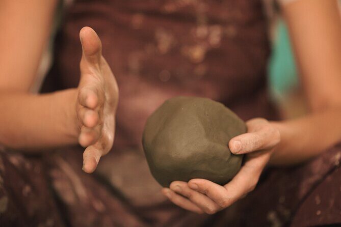 Intro to Wild Clay/Earthenware Pottery Workshop - An In-Depth Look at the Wild Clay Pottery Workshop