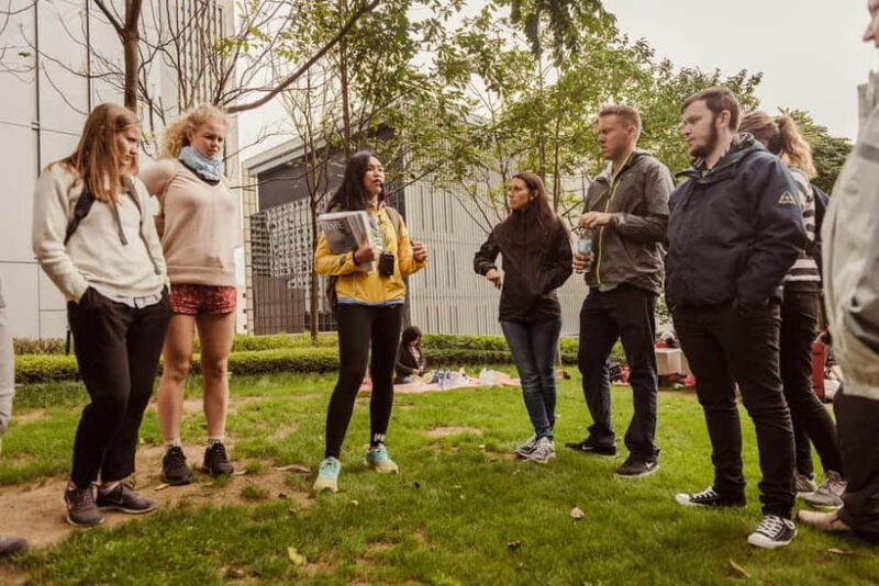 Introduction to Hong Kong - Central Tip-Based Walking Tour - Introduction to Hong Kong - Central Tip-Based Walking Tour