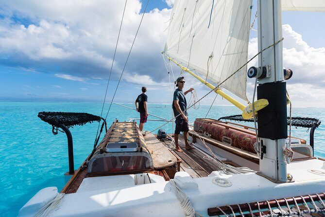 Introduction to sailing and discovering the lagoon - Introduction to sailing and discovering the lagoon