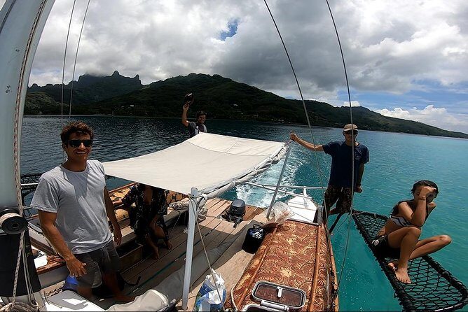 Introduction to sailing and discovering the lagoon - Key Points