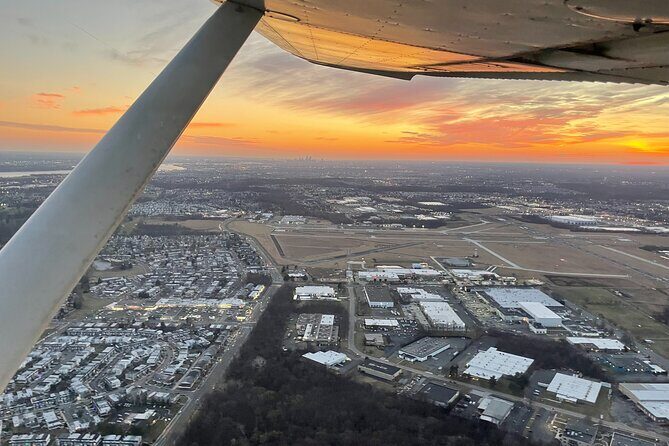 Introductory Flight Experience - An In-Depth Look at the Philadelphia Introductory Flight Experience