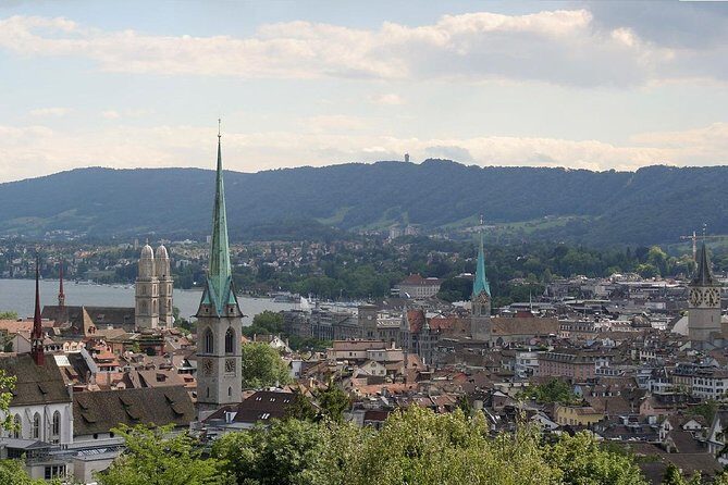 Introductory Walking Tour Of Zurich Including a 90 Min Lake Cruise - Practical Details and Why They Matter