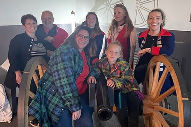 Inverness Clava Cairns, Culloden Battlefield and Urquhart Castle - Exploring the Highland Heritage and Landscape