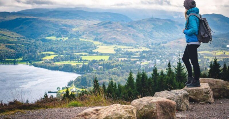 Inverness: Loch Ness Cruise, Castle, and Outlander Tour - Authentic Scotland in Every Stop