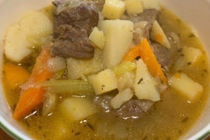 Irish Stew Traditional Recipe with lunch - Key Points