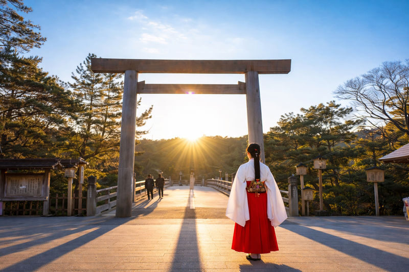 Ise Grand Shrine visit, Futamiura Meoto Iwa (Wedded Rocks), and Yokocho Old Street stroll one-day tour (departing from Osaka) - At a glance