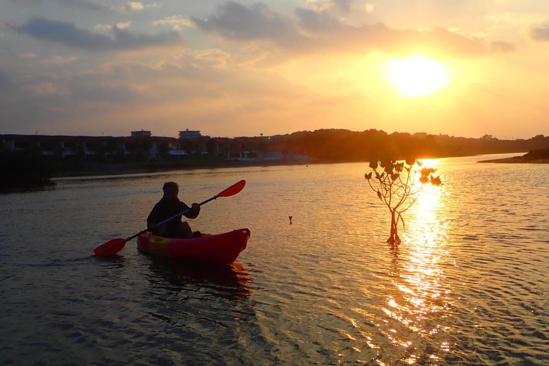 Ishigaki Island: Early Morning - Sunrise SUP/Canoe Tour with Options - From the terminal to the river