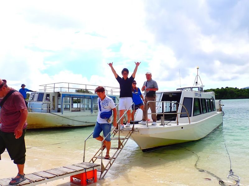 Ishigaki Island Guided Sightseeing Photo Tour: Visiting Popular Spots like Kabira Bay with Photo Data Included - Half-day or full-day: choosing the right pace