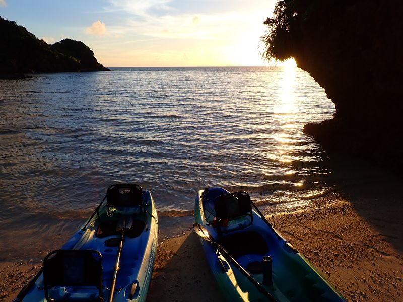 Ishigaki Island/Private: Sunset Kayak Tour (Includes Tour Photos/Free Transportation) - What to wear and bring