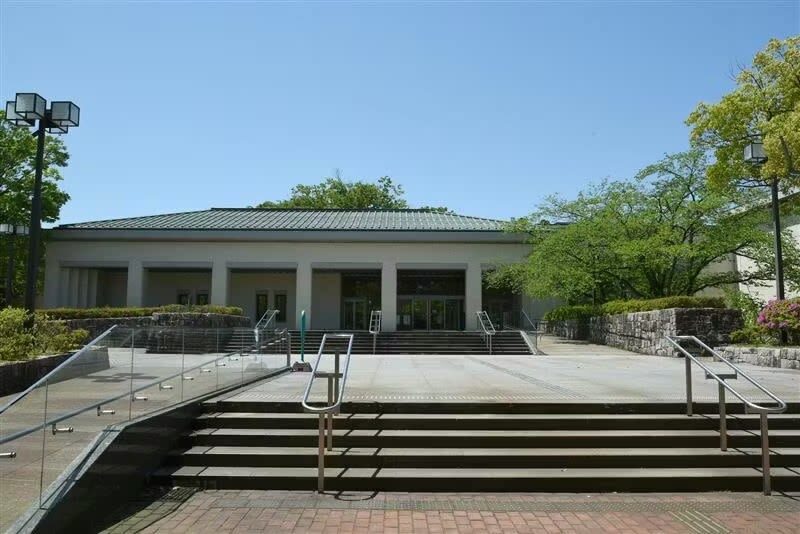 Ishikawa Prefectural Museum of Art Admission Ticket - What the collection brings together