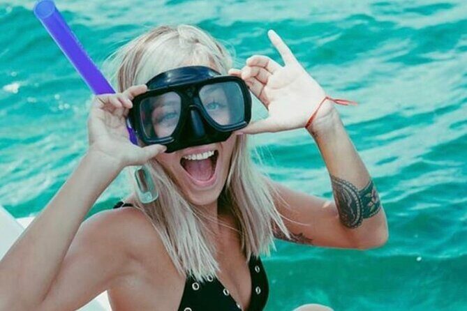 Isla Mujeres Catamaran Snorkeling, Beach Club Lunch and Open bar - Detailed Review: What to Expect from the Isla Mujeres Catamaran Tour