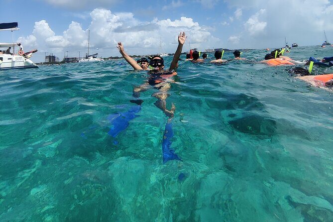 Isla Mujeres Catamaran Tour, Snorkeling, Fun, Open bar and Buffet - A Fun-Filled Day on the Isla Mujeres Catamaran Tour