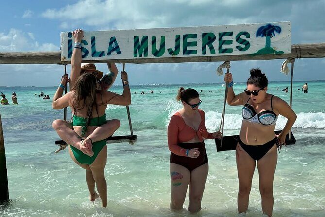 Isla Mujeres Catamaran Tour with Open Bar from Puerto Morelos - Who Should Consider This Tour?