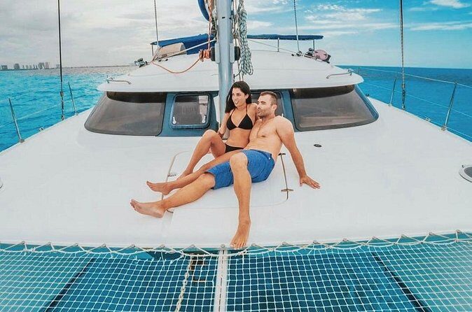 Isla Mujeres Catamaran Tour with Snorkeling and Lunch - Authentic Experiences: What Travelers Say