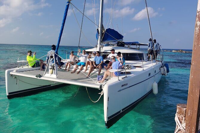 Isla Mujeres: Catamaran Tour with Snorkeling Food, Drinks, Beach - Key Points