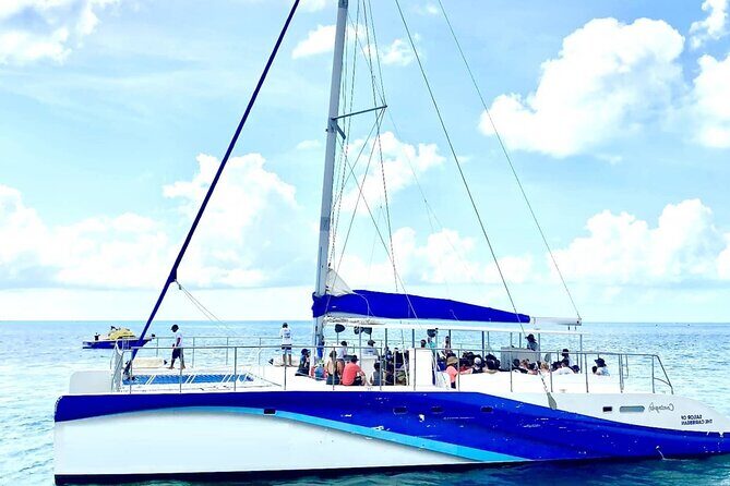 Isla Mujeres Catamaran Unlimited! Transportation from Playa del Carmen - Who Will Love This Experience?