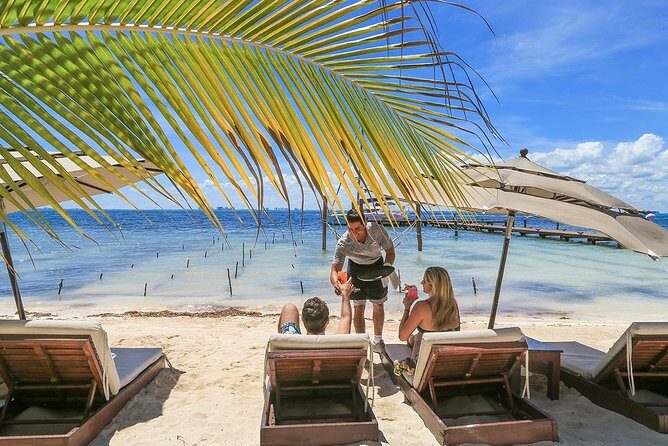 Isla Mujeres luxury catamaran with premium open bar and lunch - A Detailed Review of the Isla Mujeres Luxury Catamaran Trip