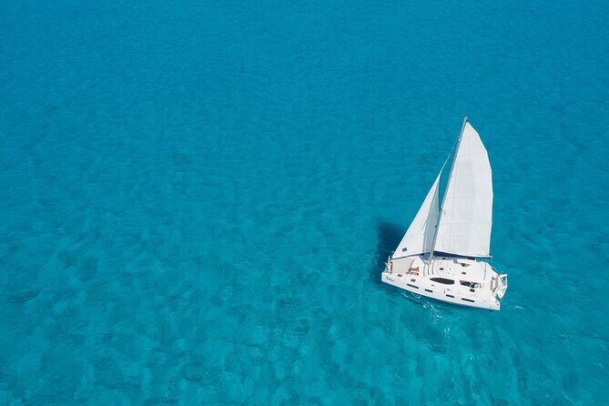 Isla Mujeres Luxury Sailing: Adults Only or Family Friendly - Practical Details & Tips