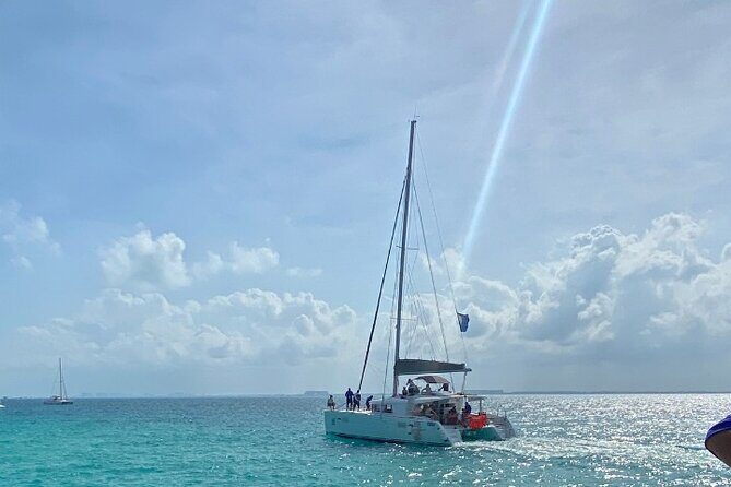 Isla Mujeres on luxury catamaran with snorkel, open bar and lunch - Experience the Best of Isla Mujeres on a Luxury Catamaran