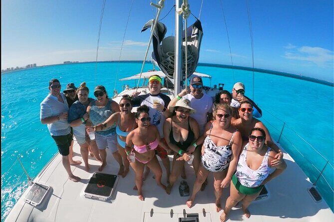 Isla Mujeres Premium Catamaran Tour with transportation from Playa del Carmen - Why This Tour Is Worth Considering