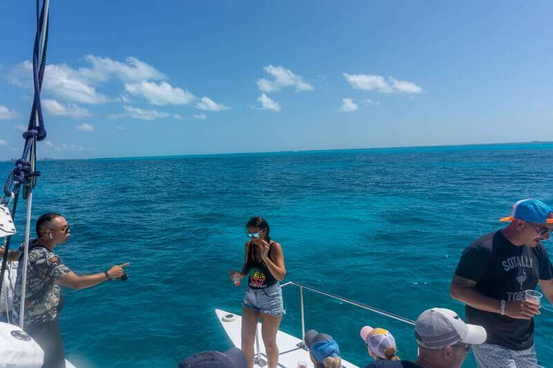 Isla Mujeres: Snorkeling Tour with Open Bar - Exploring Isla Mujeres: Snorkeling Tour with Open Bar
