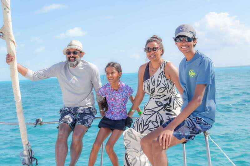 Isla Mujeres: Snorkeling Tour with Open Bar - The Sum Up