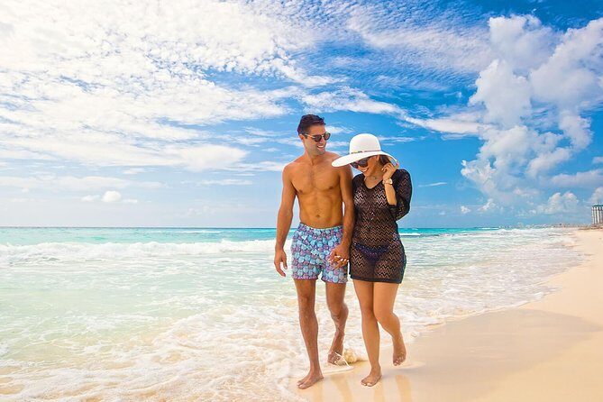 Isla Mujeres tour in a Catamaran with snorkel, open bar, lunch - An In-Depth Look at the Catamaran Experience