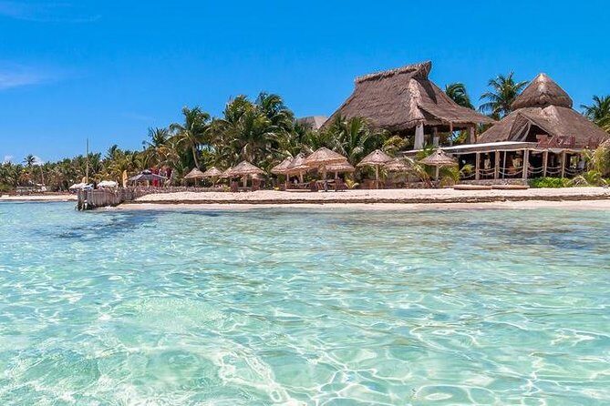 Isla Mujeres tour in a Catamaran with snorkel, open bar, lunch - The Sum Up