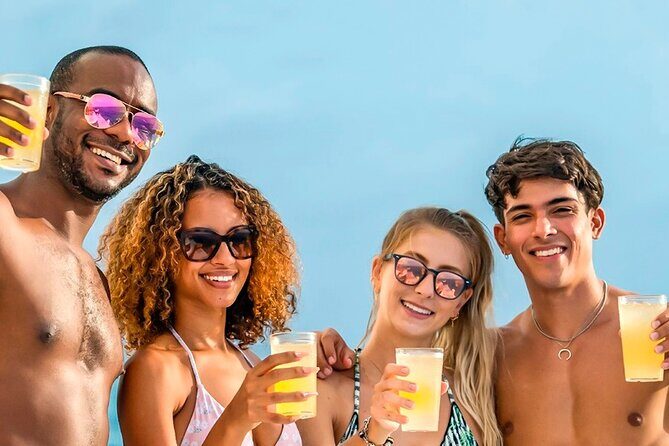 Isla Mujeres Tour in Private Catamaran with Food & Drinks - The Experience from a Traveler’s Perspective