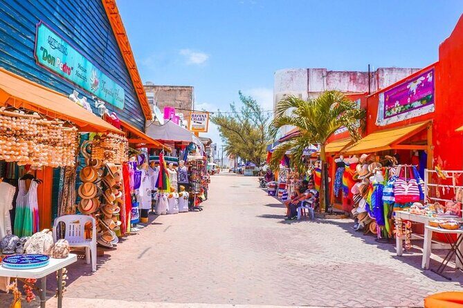 Isla Mujeres Tour with Open Bar Food and Snorkeling - FAQ