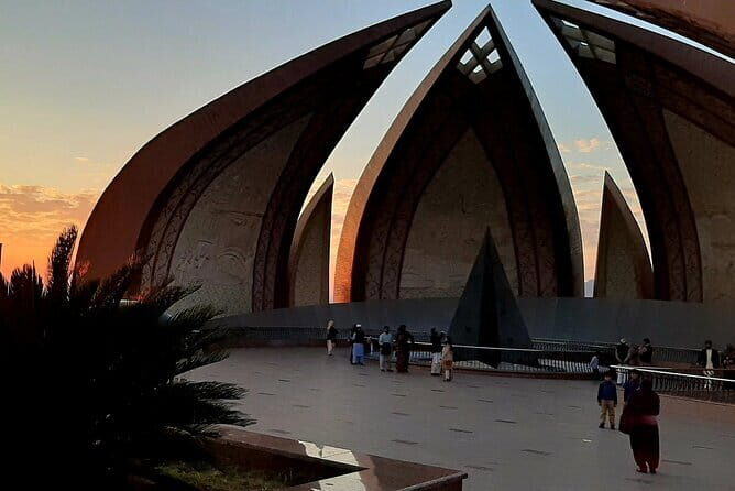 Islamabad and Rawalpindi Sightseeing Tour - Exploring the Heart of Pakistan: Islamabad and Rawalpindi Sightseeing Tour