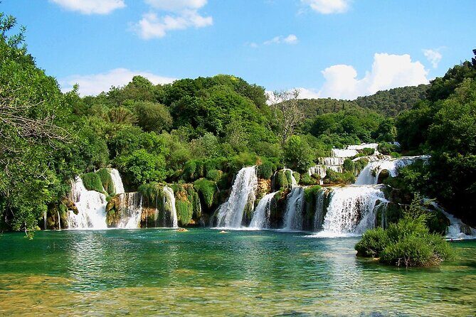 Island Hopping Boat Excursion with Lunch (Trogir,Blue Lagoon, olta) - FAQ