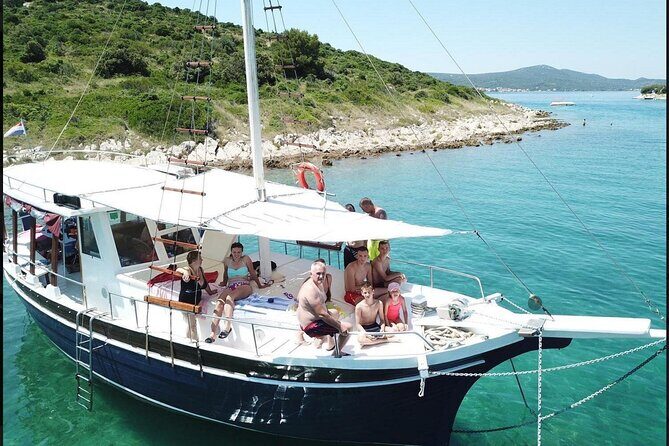 Island-Hopping, Swimming & Snorkeling SpeedBoat Tour from Zadar - FAQ